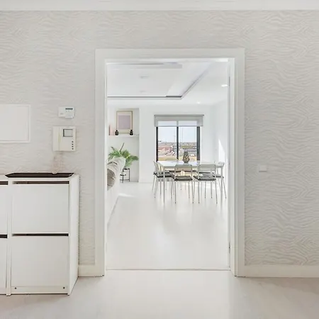 Tatiana 3br - Center - Aircon - Wifi At Homesbyfc * Olhão