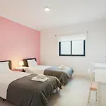 Daire Tatiana 3br - Center - Aircon - Wifi At Homesbyfc Olhão