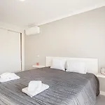 Tatiana 3br - Center - Aircon - Wifi At Homesbyfc Daire *