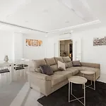 Tatiana 3br - Center - Aircon - Wifi At Homesbyfc Daire