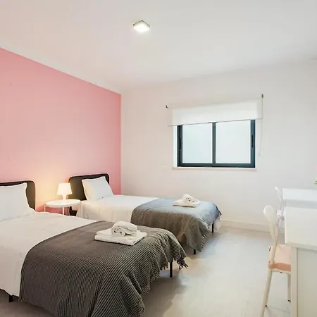아파트 Tatiana 3br - Center - Aircon - Wifi - By Homesbyfc 오양